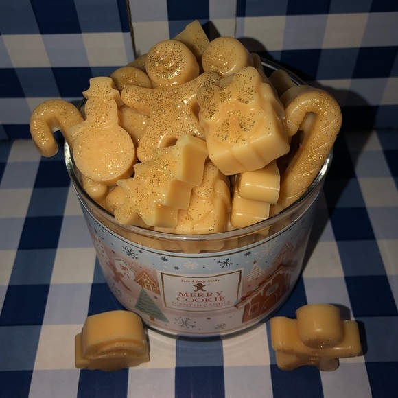 Bath and Body Works Wax Melts - Picture 2 of 2